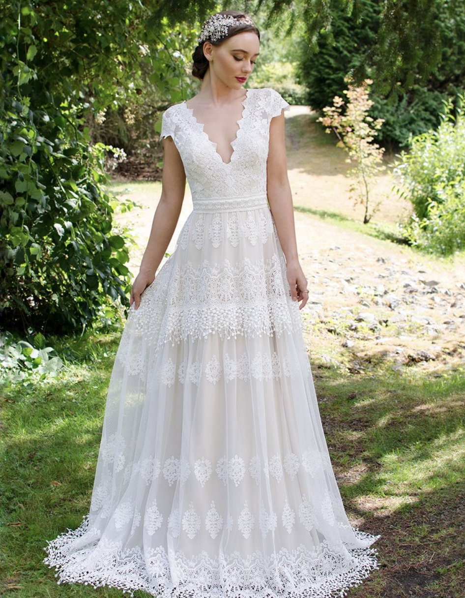 Boho Lace Wedding Dress 5001 From Tulip Bride