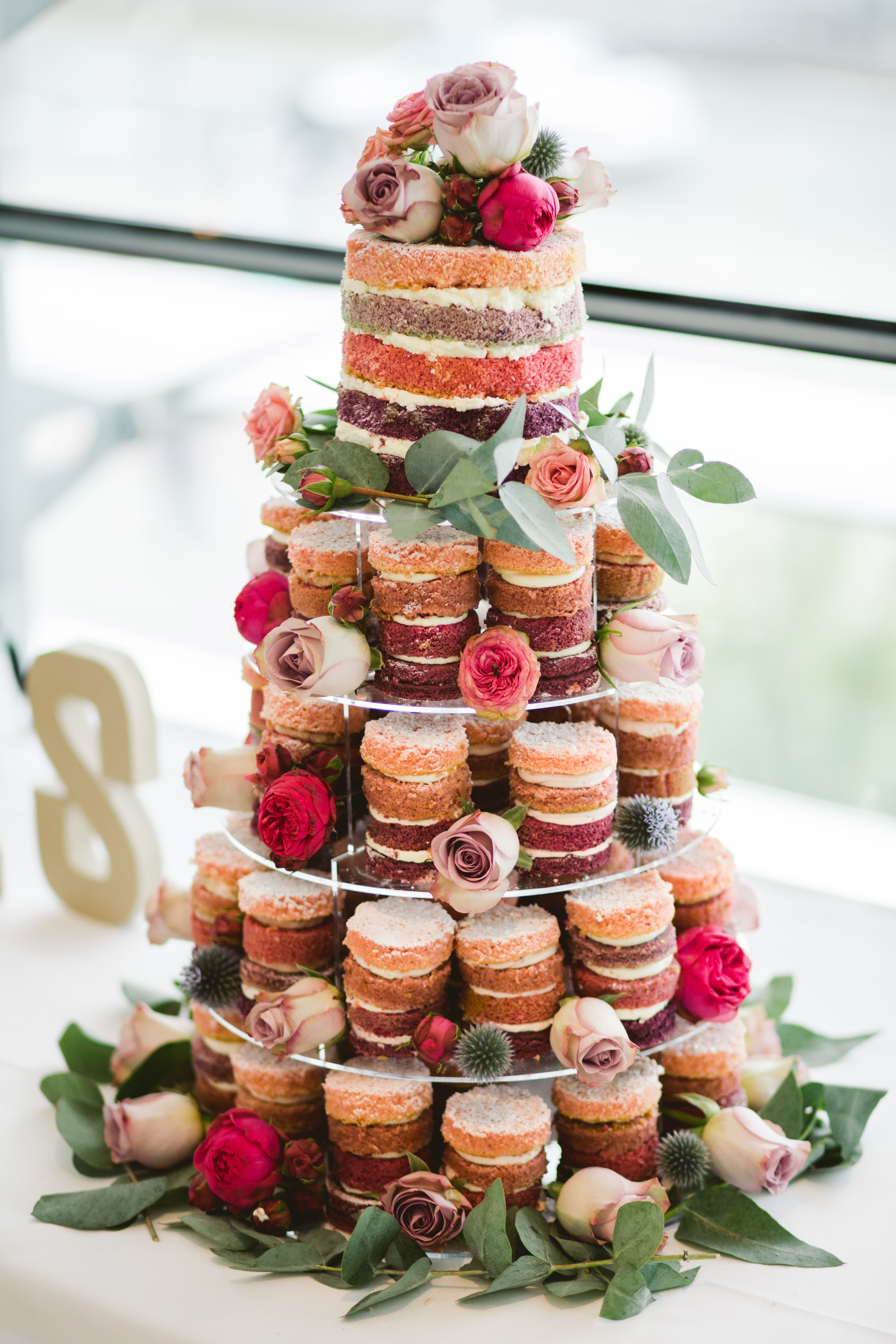 Wedding Cakes Astrology Which To Choose Based On Your Sign Loverly